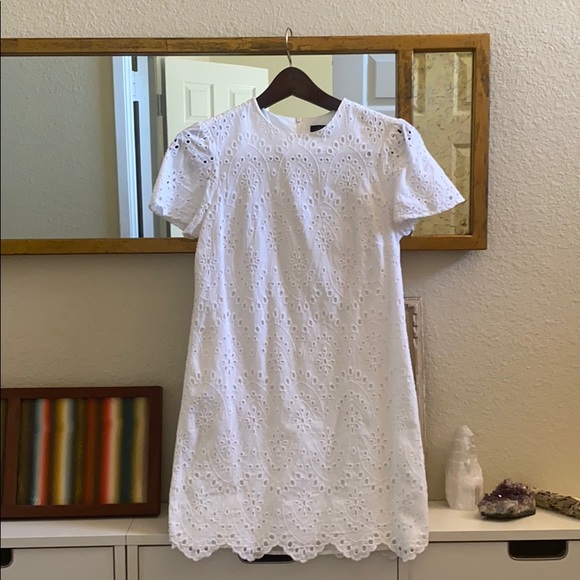 Zara Dresses & Skirts - Zara eyelet dress XS